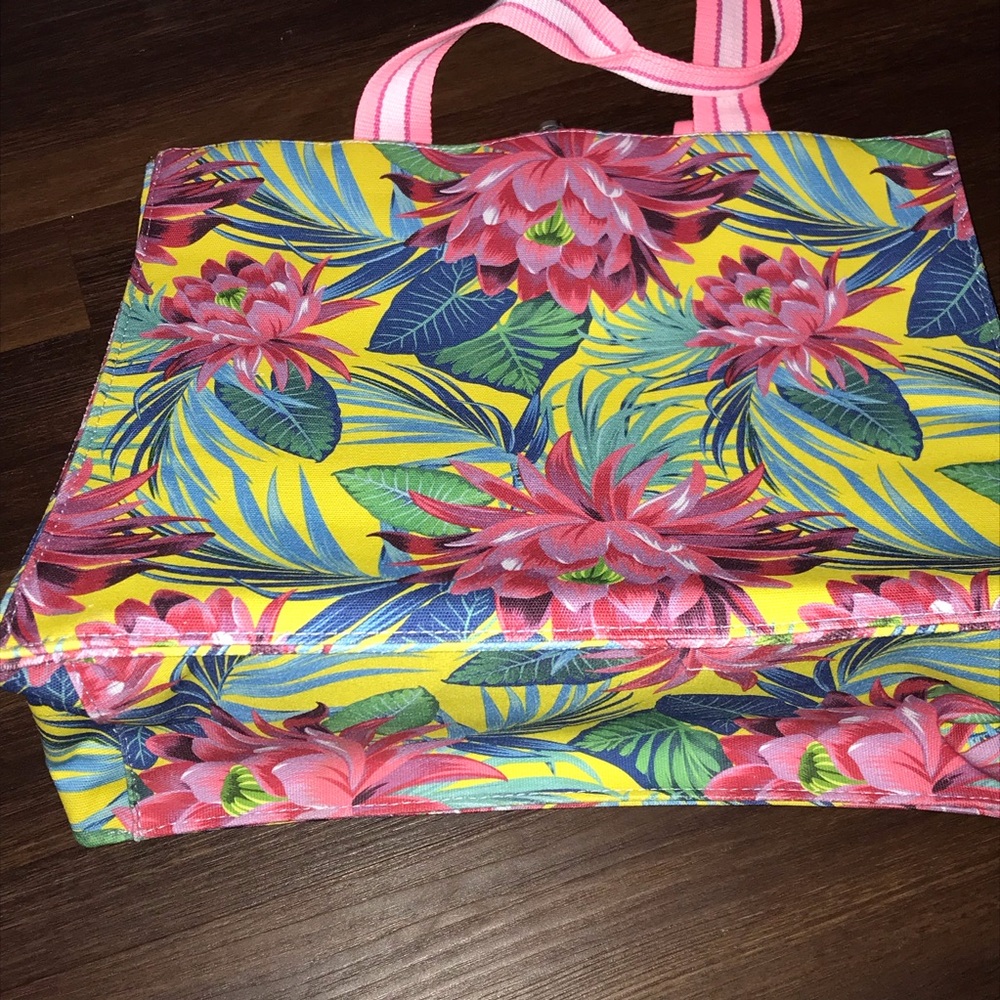 Twig & Arrow Canvas "Paradise" Large Summer Printed Tote NWT - Picture 7 of 7